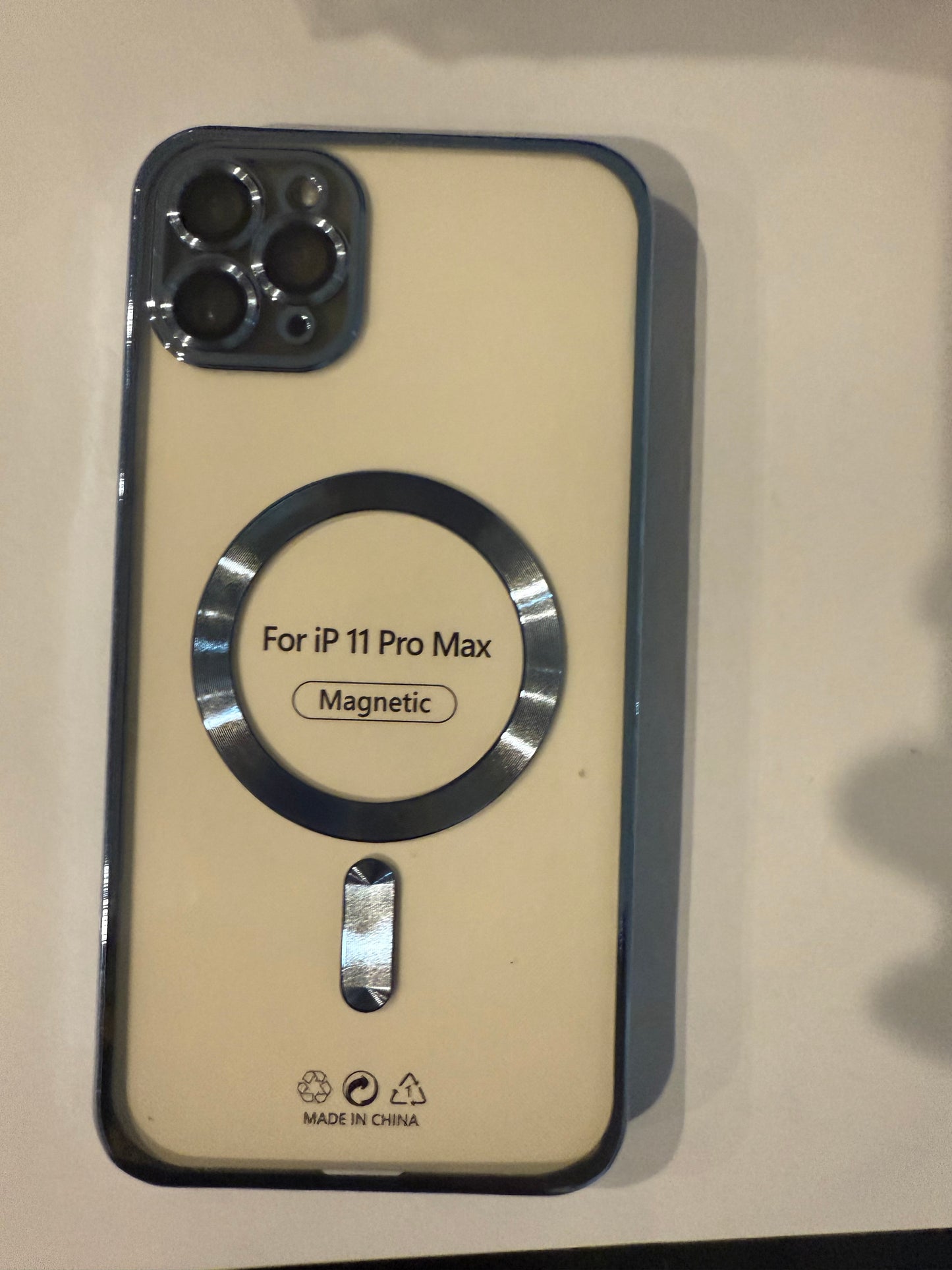 iphone 11 pro max megnatic