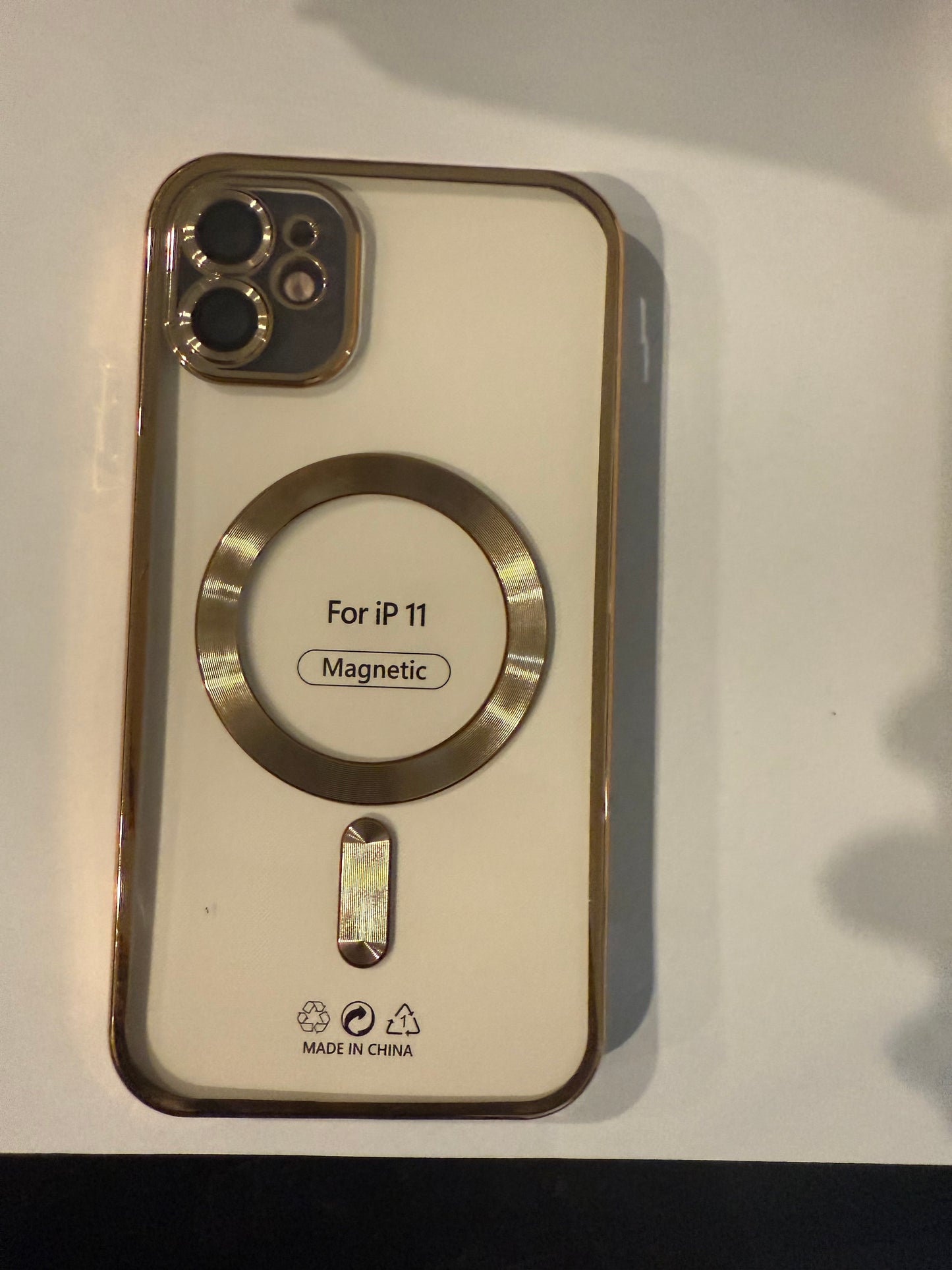 iphone 11 magnetic