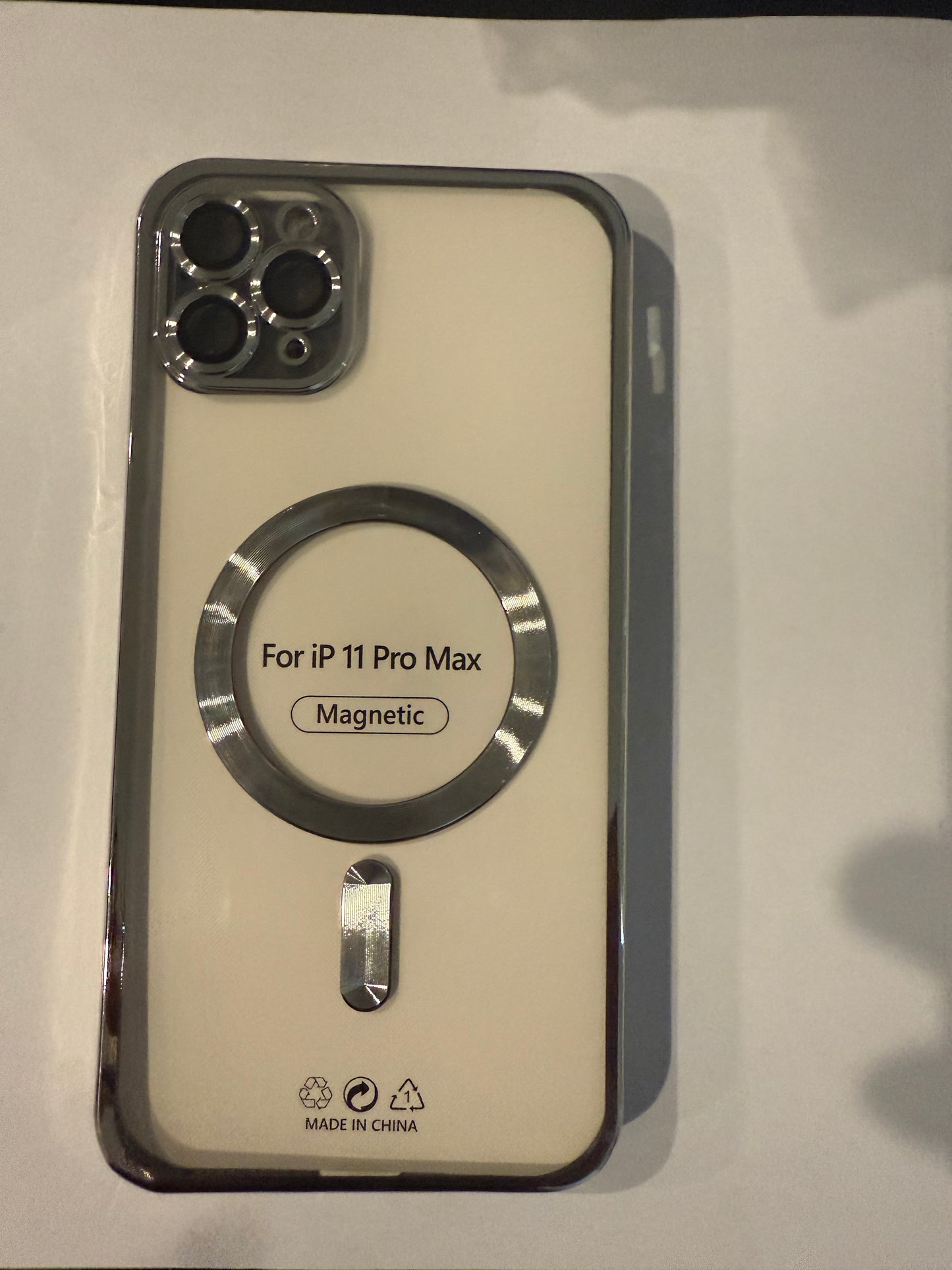 iphone 11 pro max megnatic