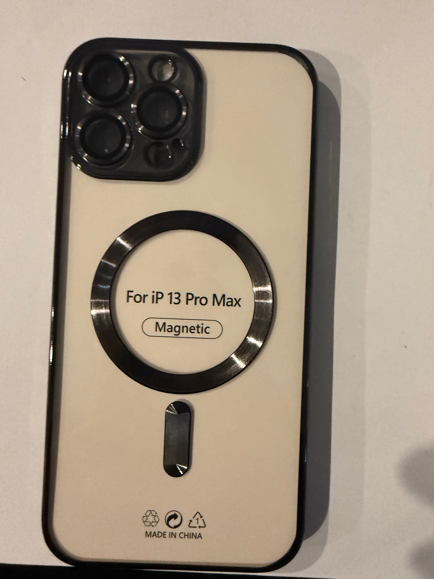 iphone 13 pro max magnetic